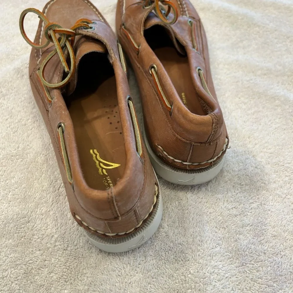 Sperry Tan Leather Boat Shoes